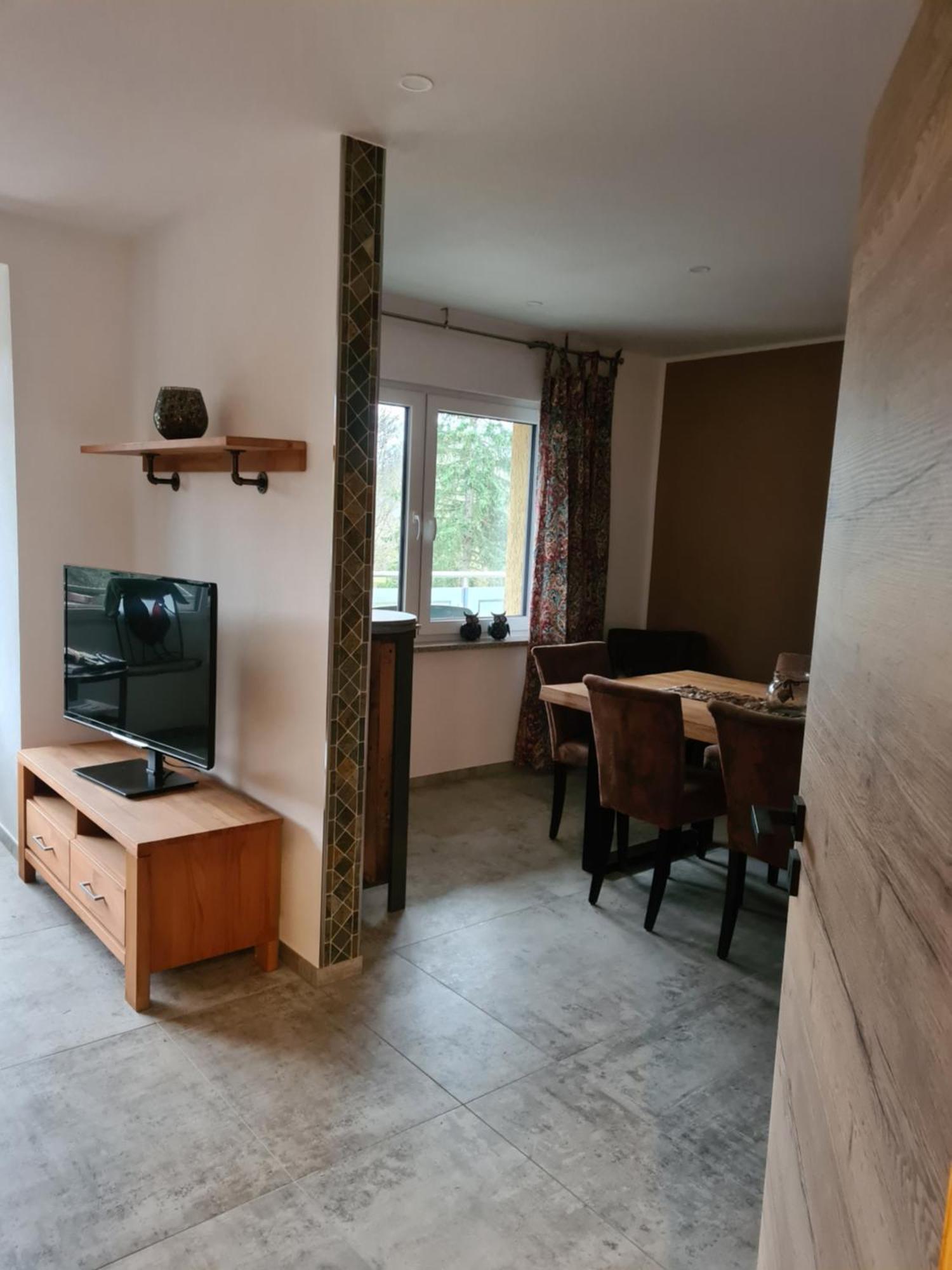 Ferienwohnung Burgblick Pelm Kültér fotó